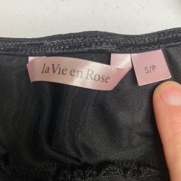 LVR BLK Satin-like Short Nightgown, S. *P1045 - Picture 4 of 4